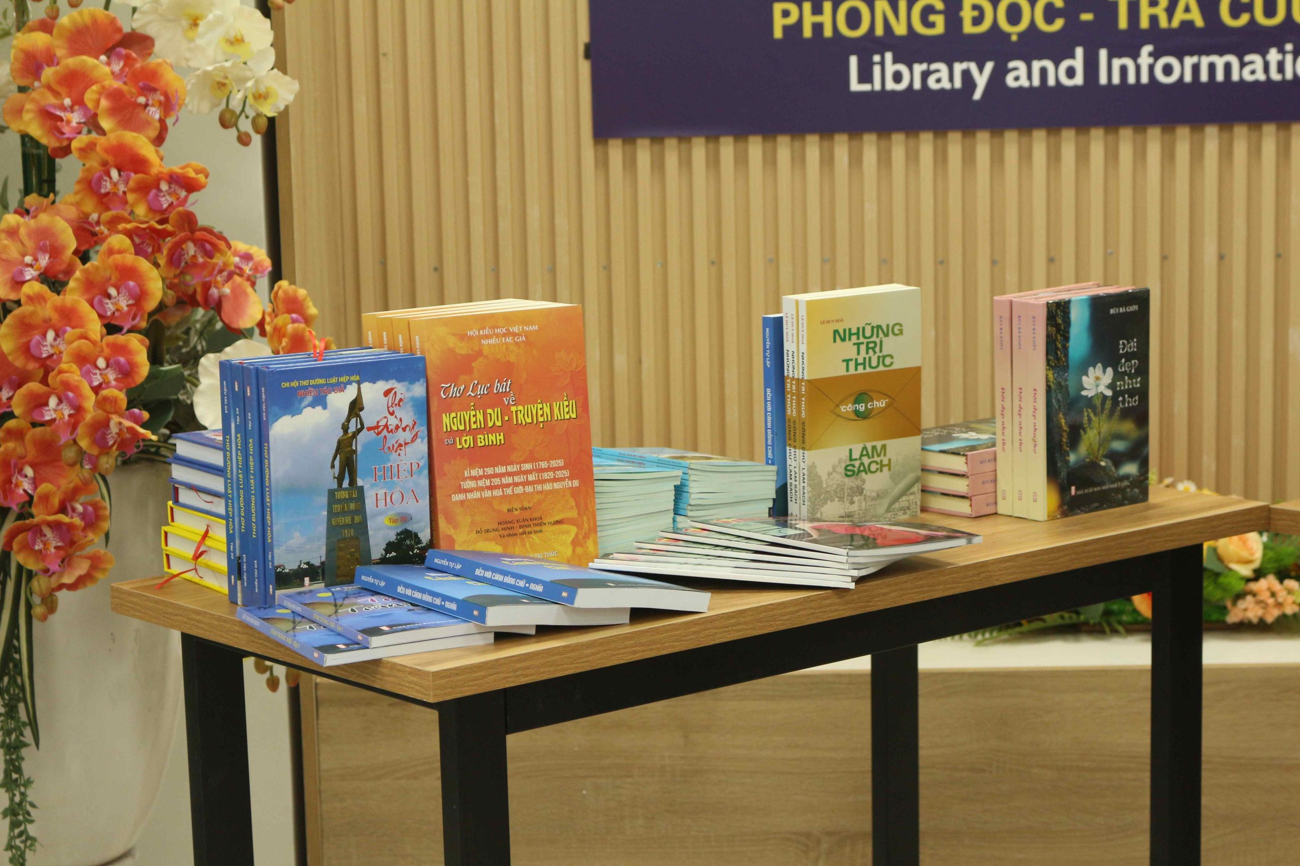 Trường Đại Học Intracom Khai Trương Trung Tâm Thông Tin thư Viện, Lan Tỏa Văn Hóa Đọc, Mở Rộng Cánh Cửa Tri Thức 9 IMG 5646 11zon scaled