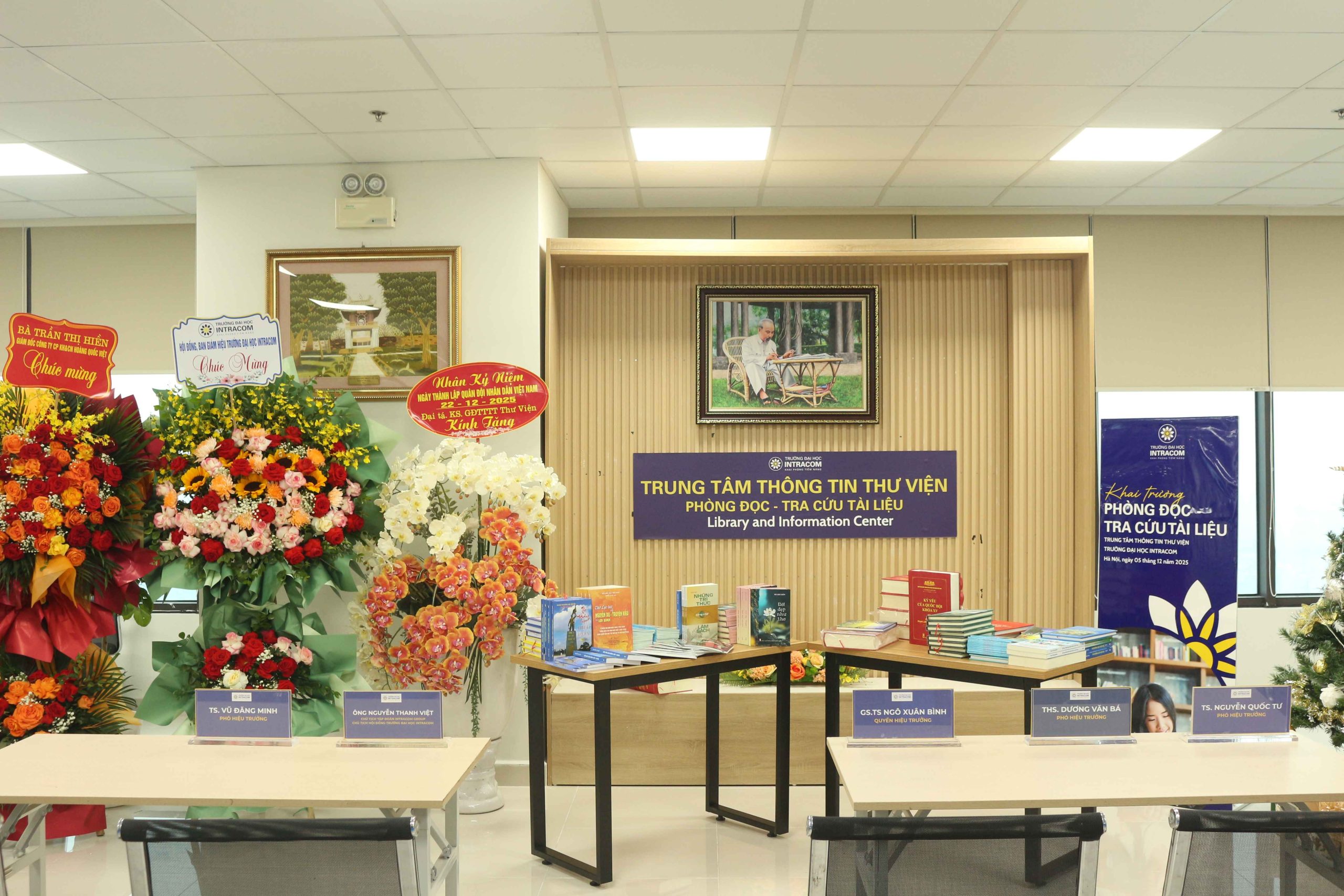 Trường Đại Học Intracom Khai Trương Trung Tâm Thông Tin thư Viện, Lan Tỏa Văn Hóa Đọc, Mở Rộng Cánh Cửa Tri Thức 1 IMG 5651 11zon scaled